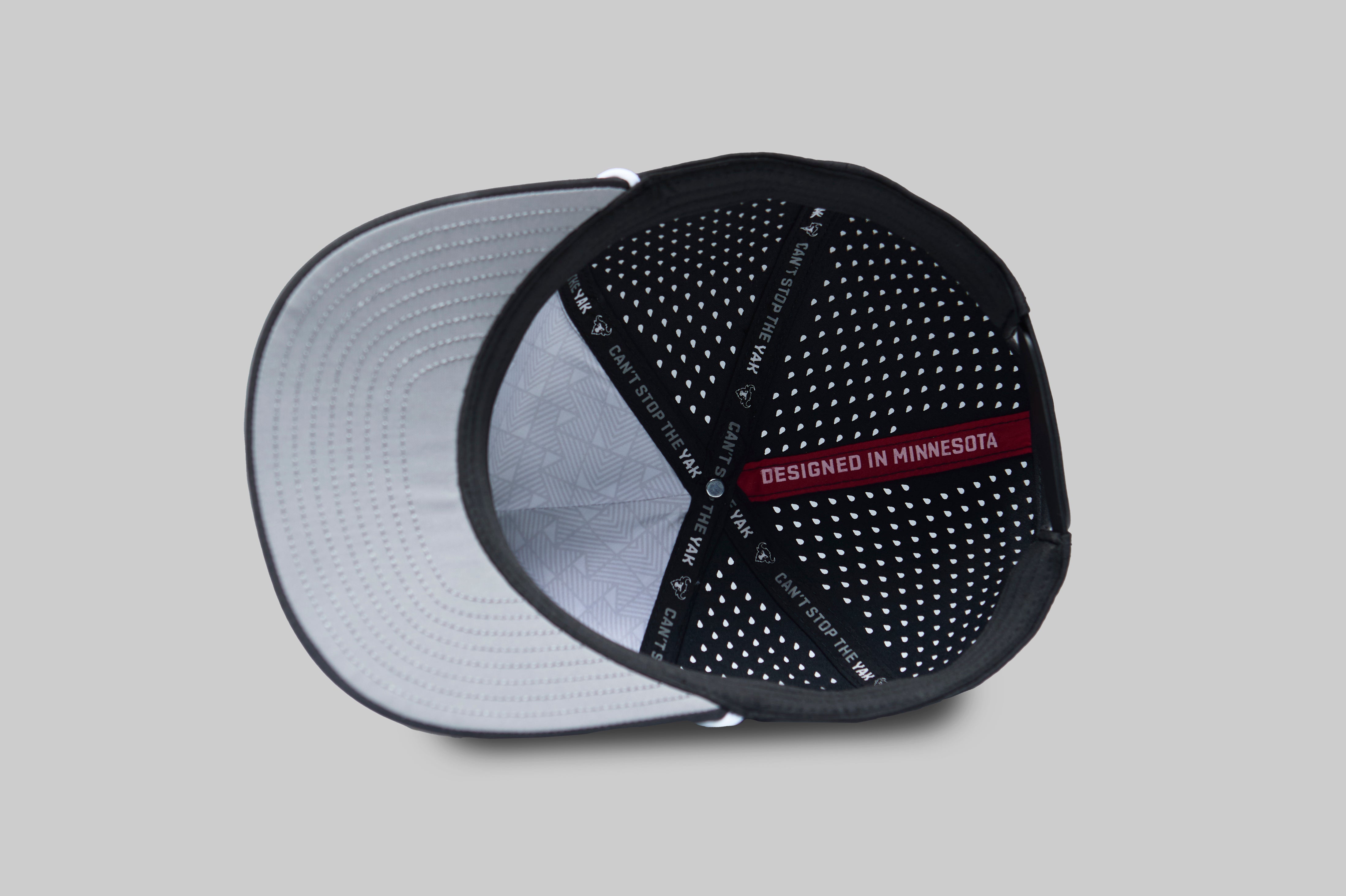 BREAKAWAY BLACK WHITE ROPE SNAPBACK