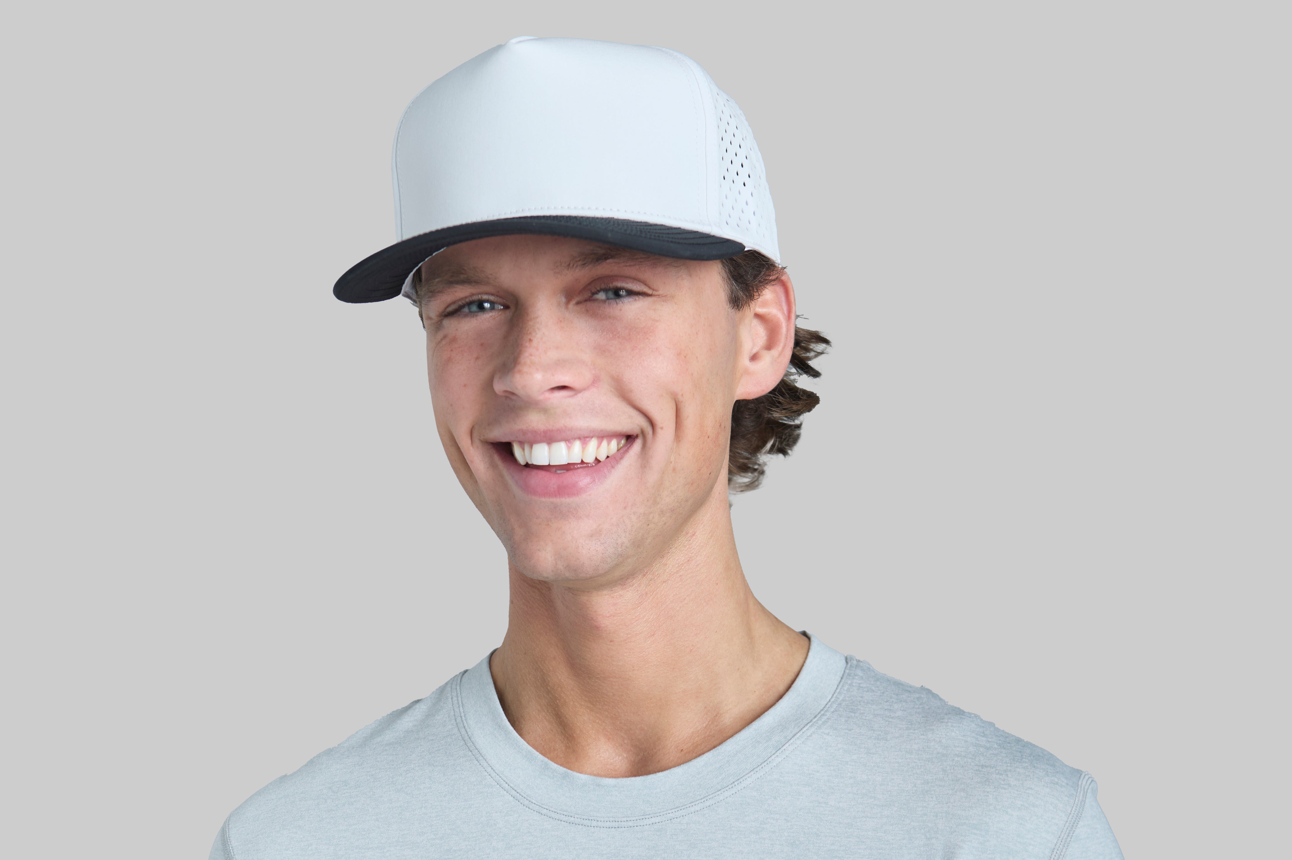 BREAKAWAY WHITE BLACK LID SNAPBACK