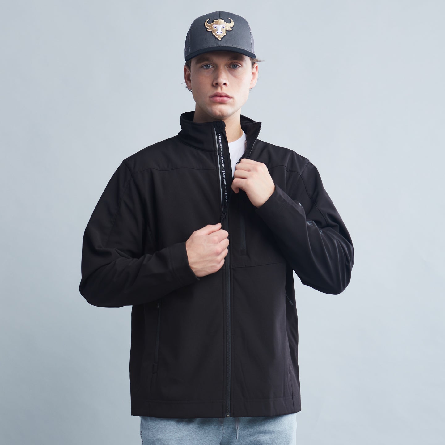RINK SOFTSHELL JACKET