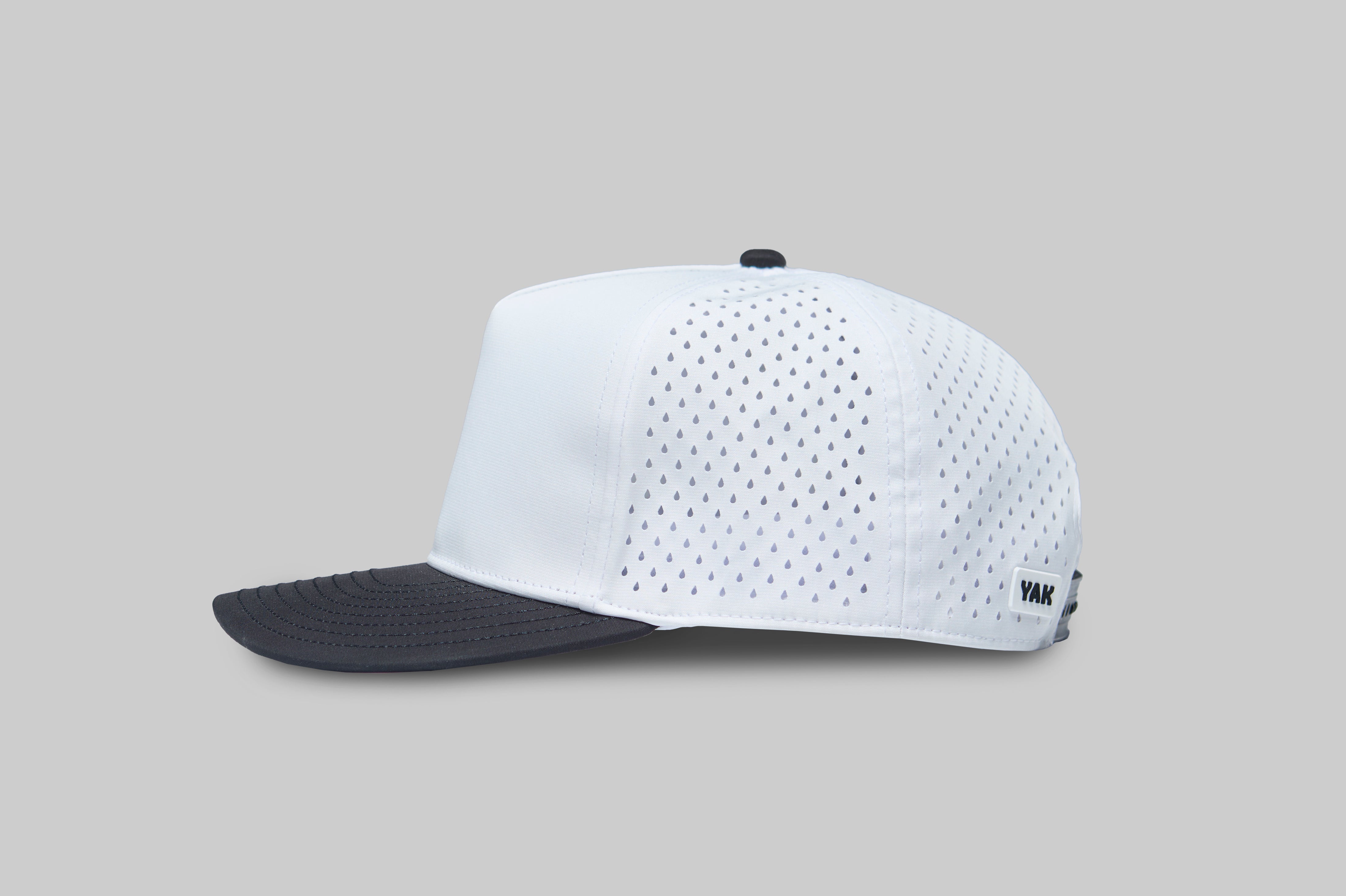 BREAKAWAY WHITE BLACK LID SNAPBACK