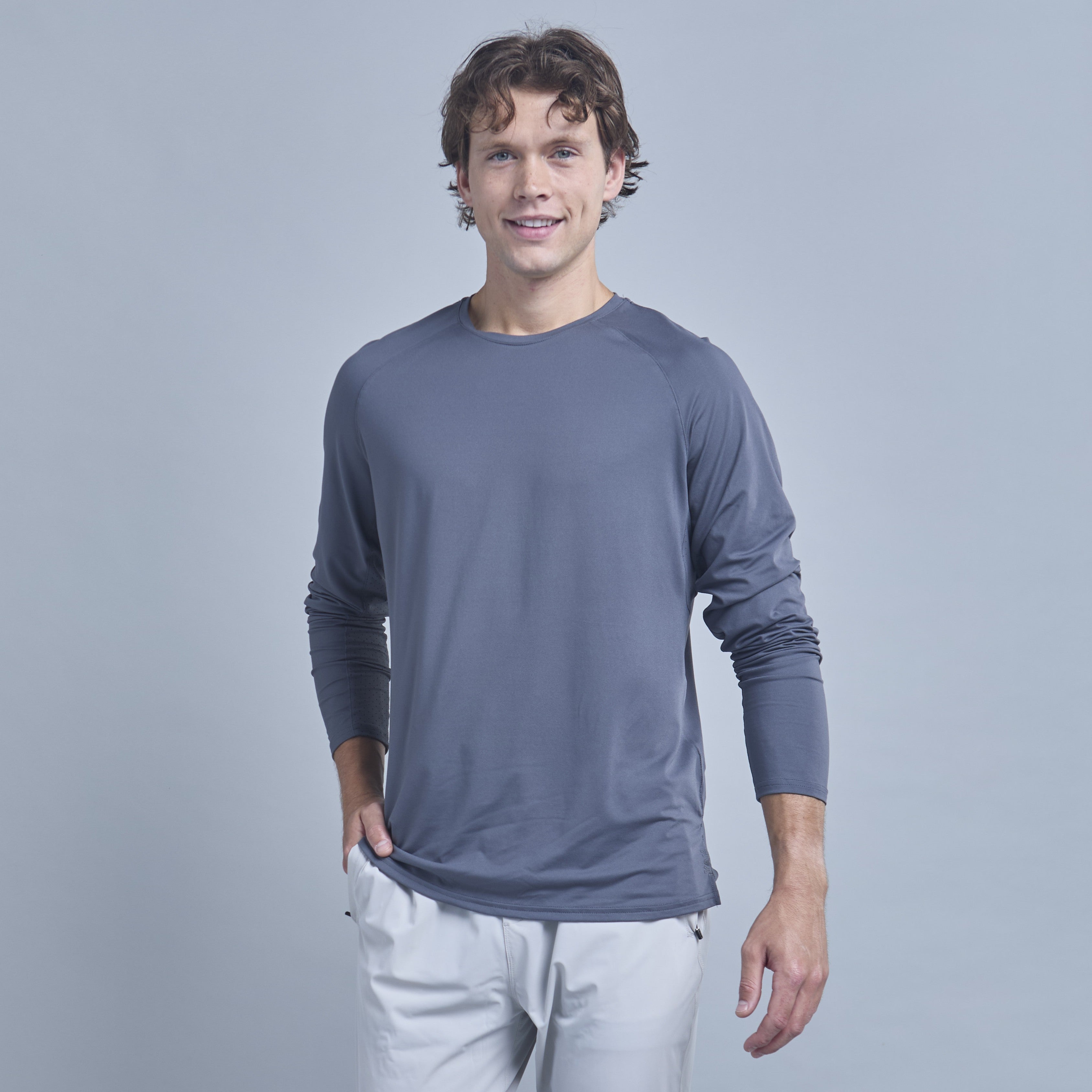 BREAKAWAY LONG SLEEVE TEE