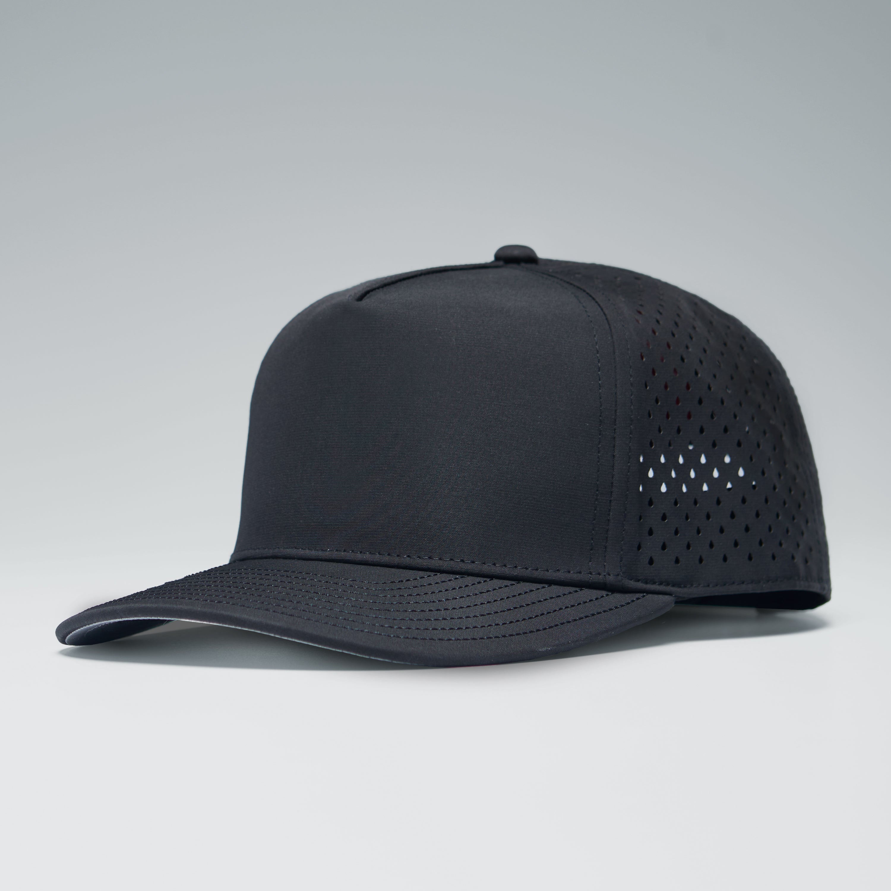 BLACK BREAKAWAY SNAPBACK