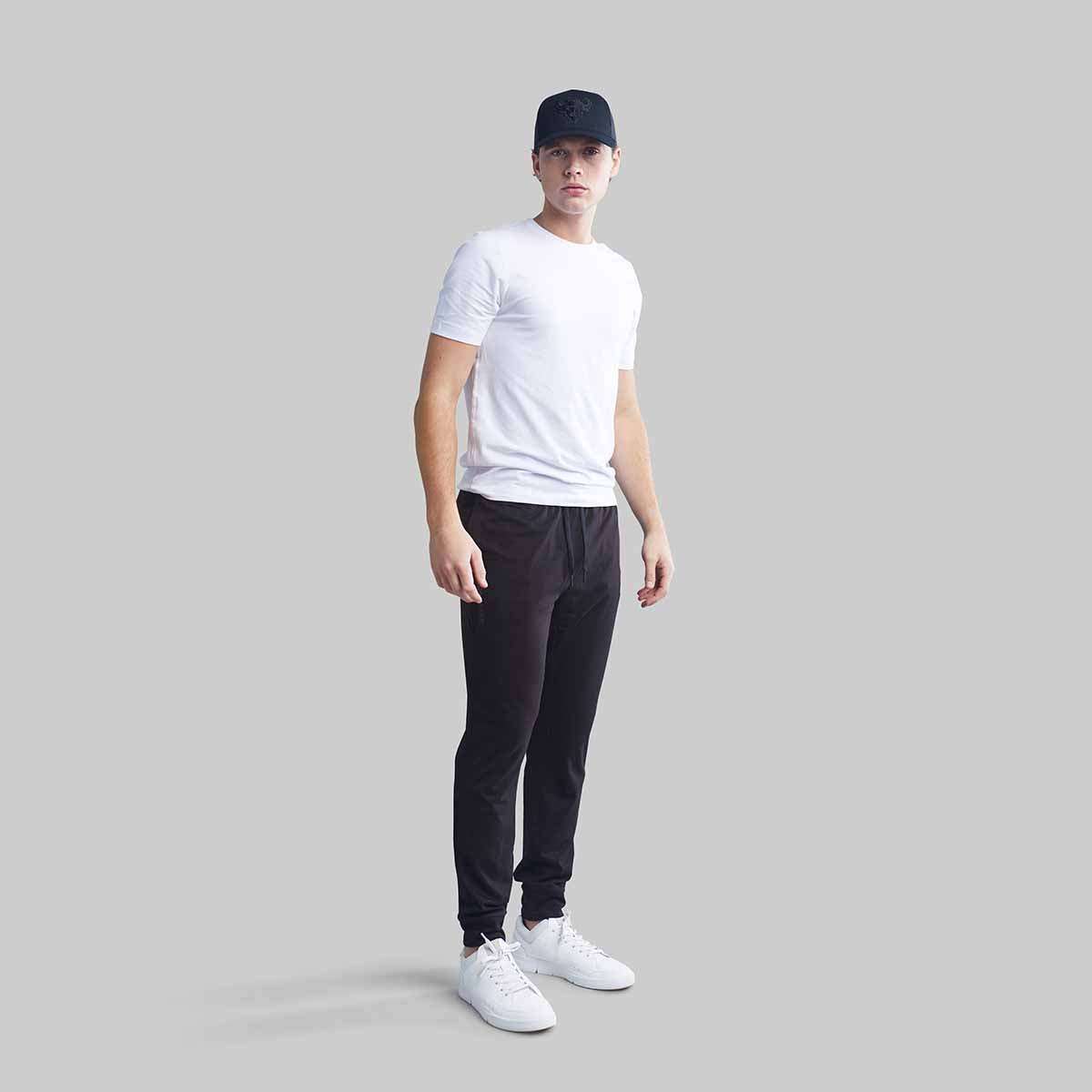 PERFORMANCE FLEECE JOGGERS (BLACK)