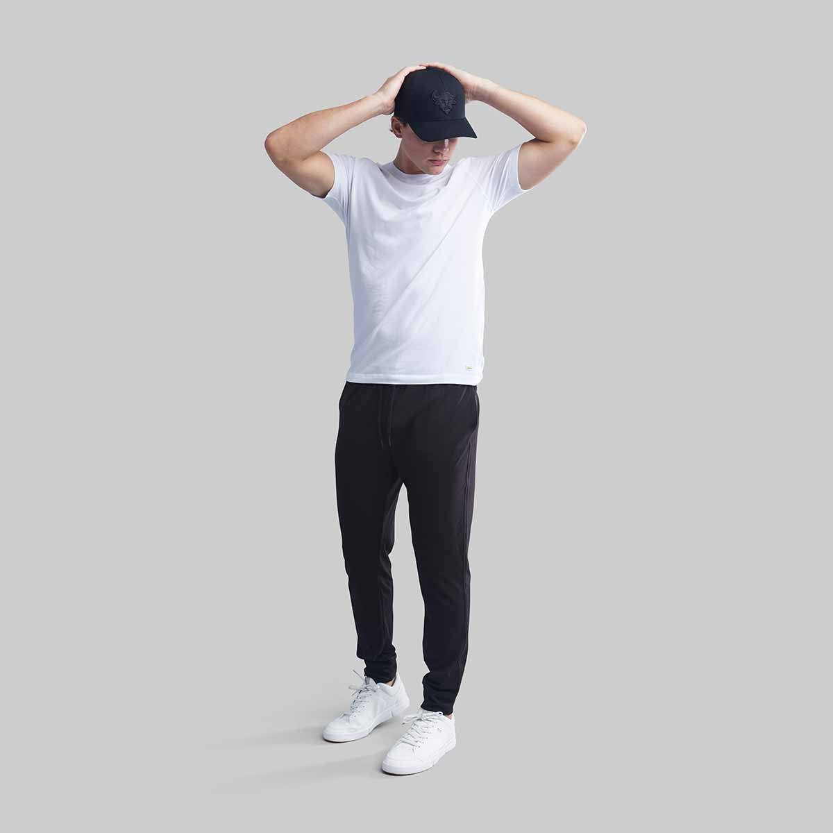 PERFORMANCE FLEECE JOGGERS (BLACK)