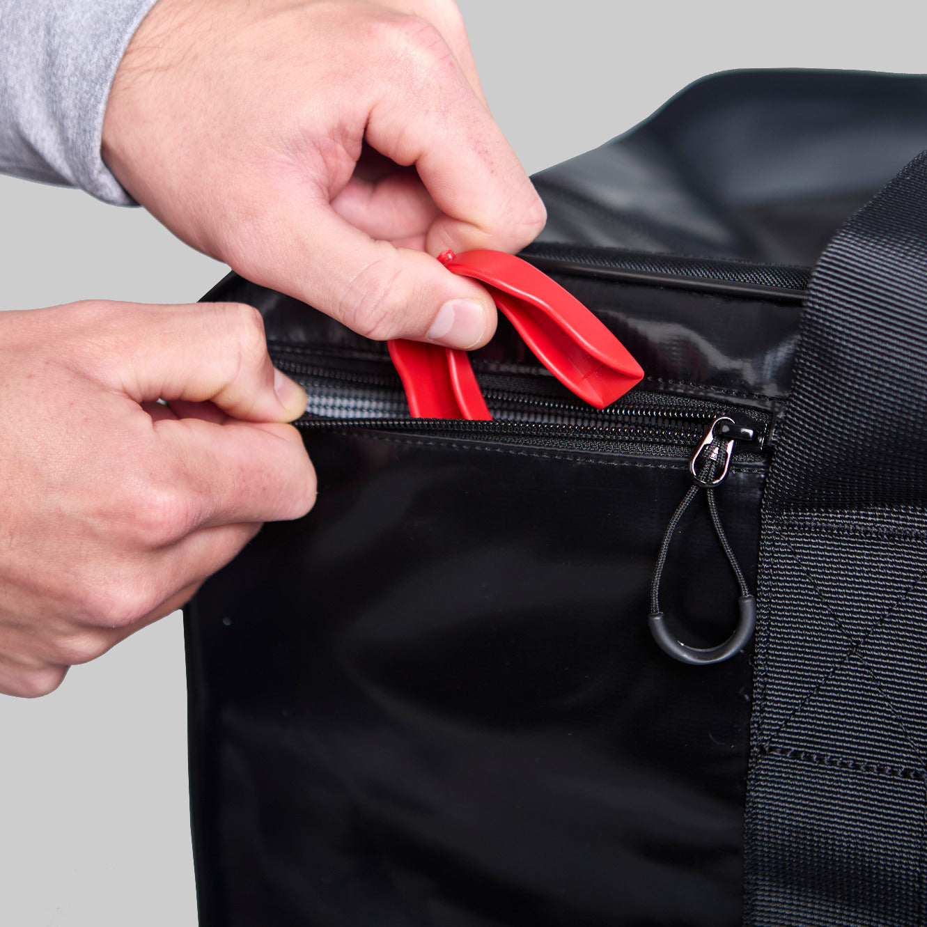 YAKSAK ELITE HOCKEY BAG